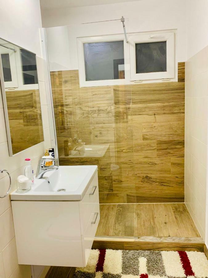 Joy City Stay Bucuresti 1 ทิมิชัวรา ภายนอก รูปภาพ